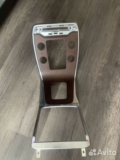 Парящая панель Volvo xc70/s80