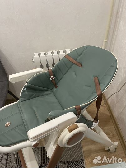 Стульчик для кормления happy baby berny v2