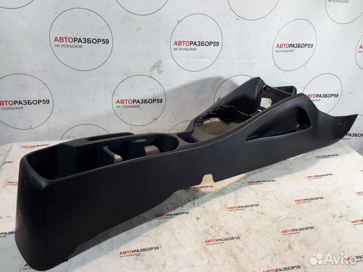 Консоль KIA RIO 3 QB