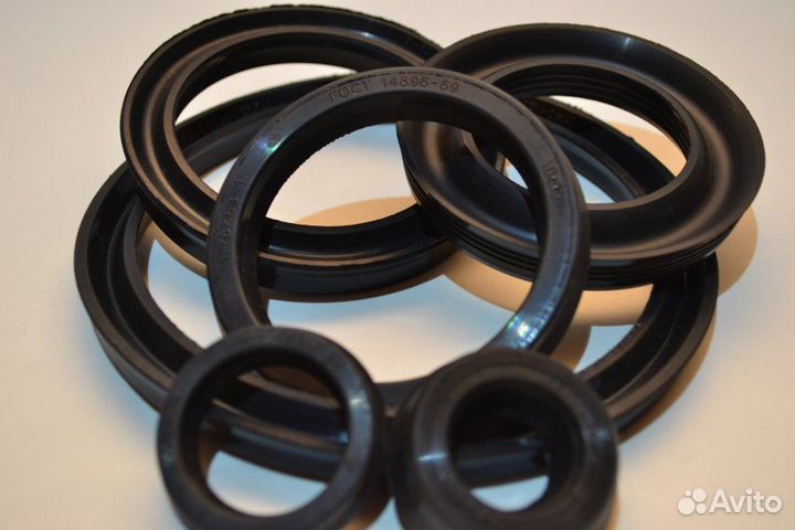 Манжеты воротниковые и гидравлические