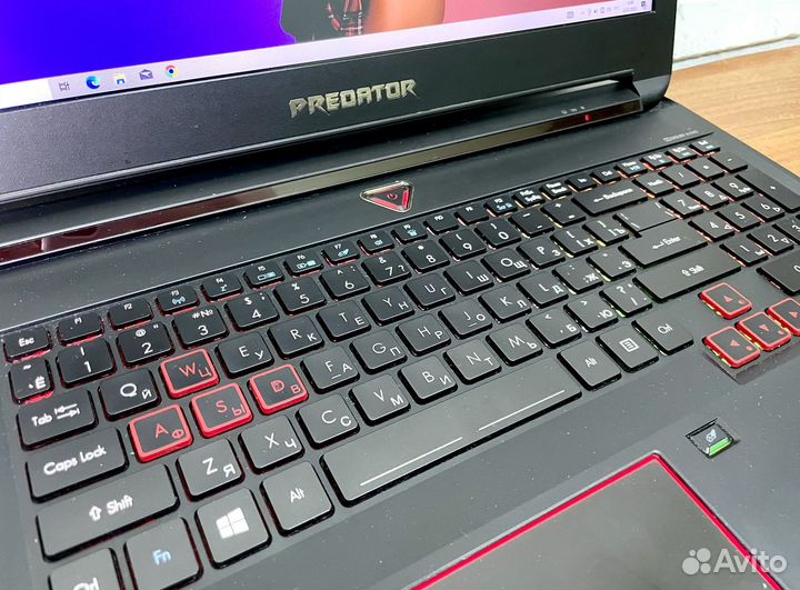 Acer Predator / GTX1070 - 8 гб / 32 гб RAM
