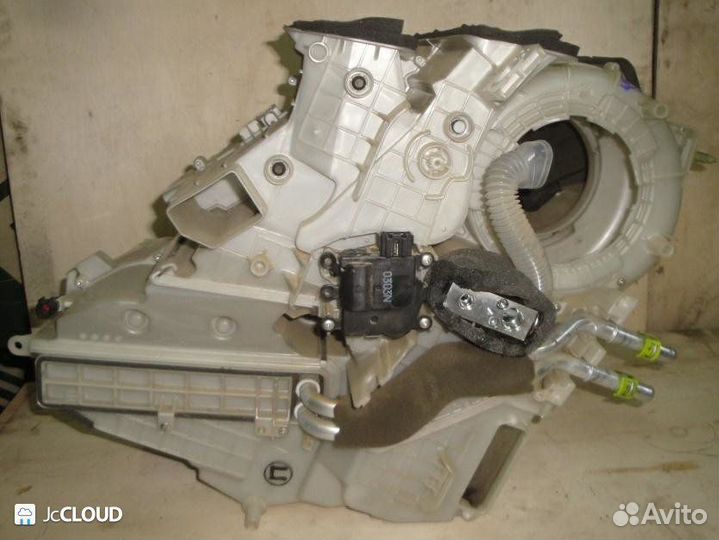 Корпус печки на mazda axela blefw LF-VDS