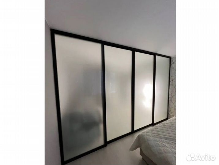 Раздвижная перегородка на заказ