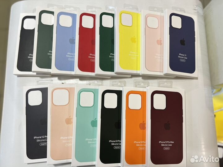 Чехлы на iPhone с MagSafe и анимацией