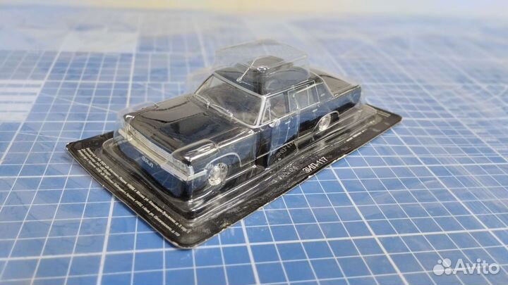 Модель автомобиля ЗИЛ-117 1/43