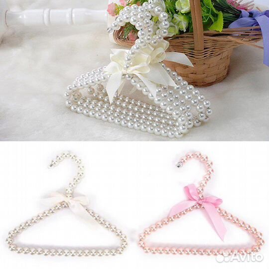 Красивая детская вешалка из бусин