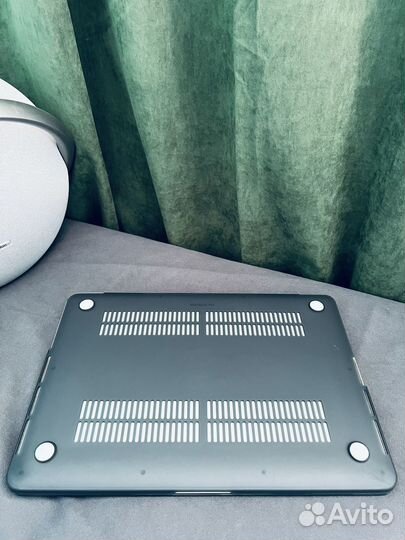 Apple MacBook Pro 13 2014 retina