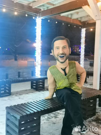 Артур Пирожков ростовая кукла поздравление