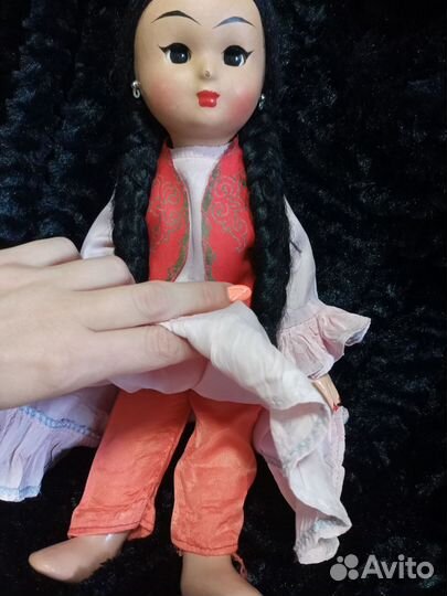 Коллекционная кукла