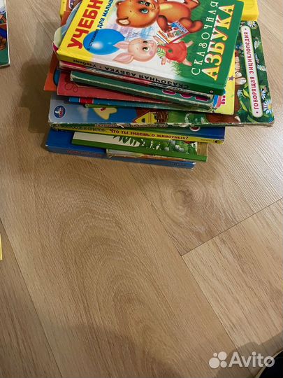 Детские книги для малышей пакетом бесплатно