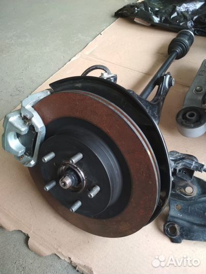 Запчасти Тойота Рав 4 гибрид. 2021 года