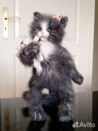 Вязаная кошечка 