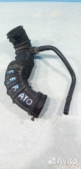 Патрубок воздушного фильтра Kia Ceed GT 2 (JD)