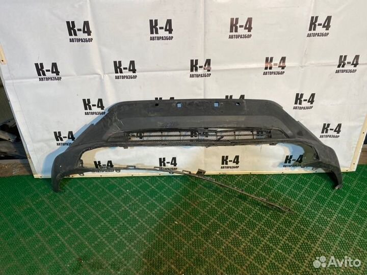 Решетка в бампер передняя Toyota Rav4 A50 2018