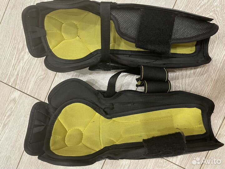 Налокотники хоккейные