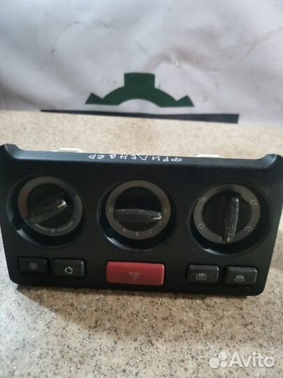 Блок управления климат-контролем Land Rover