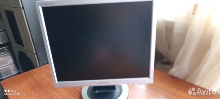 Монитор Samsung syncmaster 710n