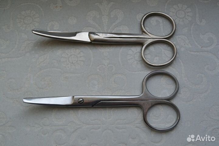 Бинт, ножницы