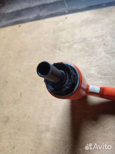 Пневмогайковерт