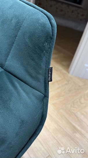 Кресло поворотное Emile