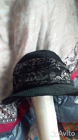 Головные уборы женские