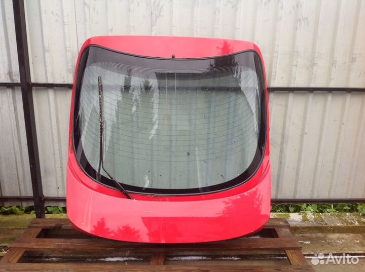 Крышка багажника Toyota selica 93 г вып