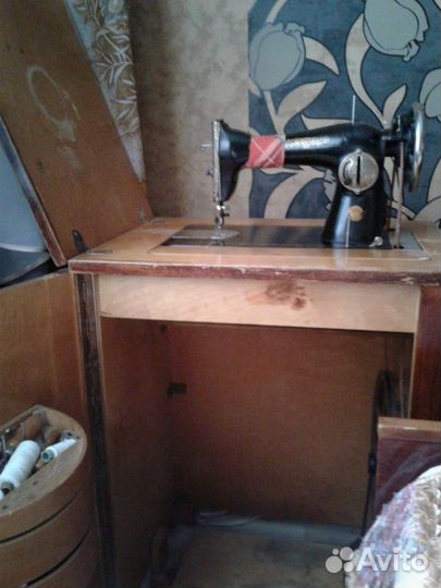 Швейная машина