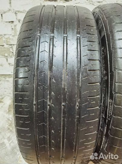 Continental ContiPremiumContact 5 215/55 R17 94W