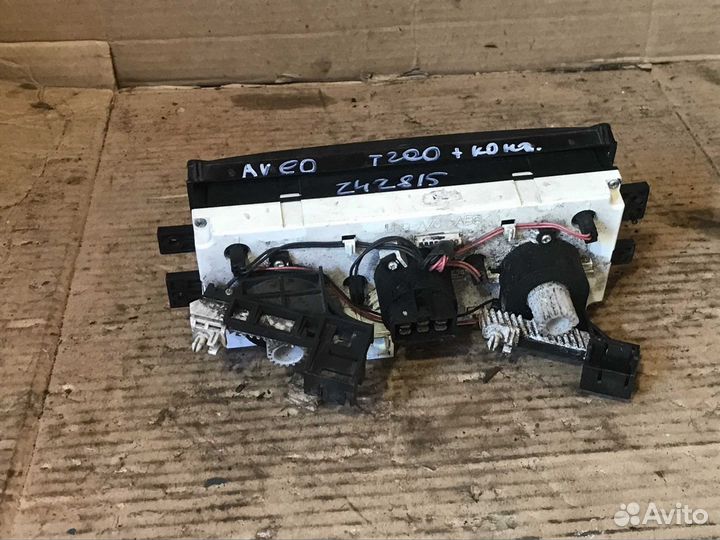 Блок управления климатом Chevrolet Aveo T200