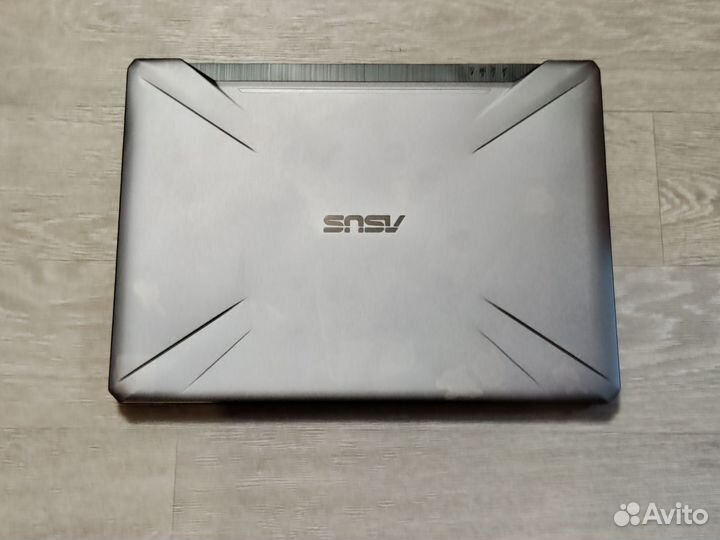Ноутбук Asus