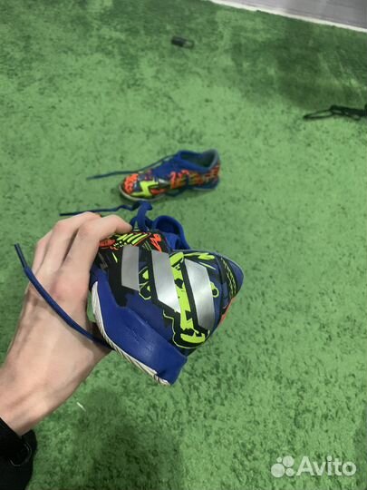 Футзалки adidas predator 39 размер новые