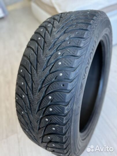 Yokohama Ice Guard Stud IG55 215/55 R17