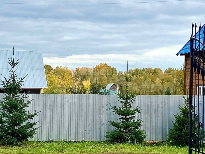 Коттедж 178,2 м² на участке 14,4 сот.