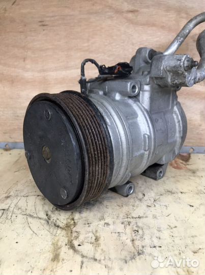 Компрессор кондиционера Kia Sorento D4CB 2.5