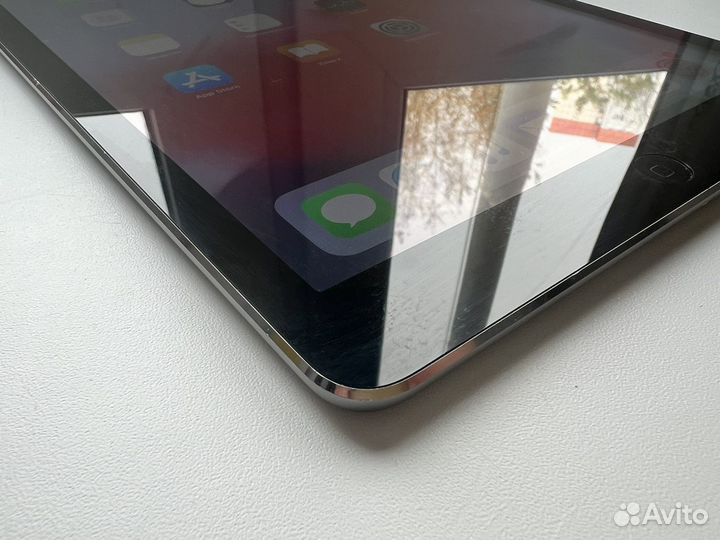 iPad Air 32 Гб (можно вставить сим) арт. 139