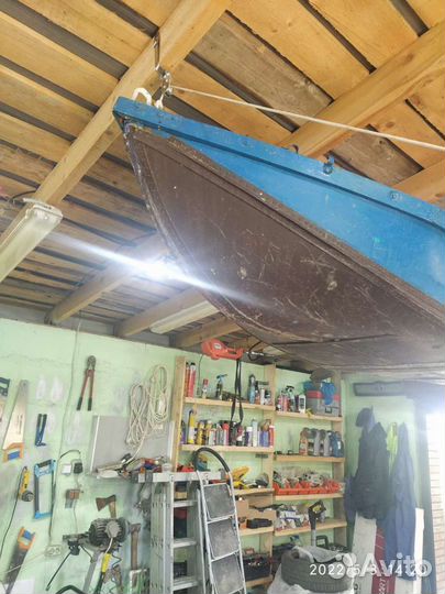 Лодка алюминиевая