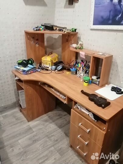 Компьютерный столик бу