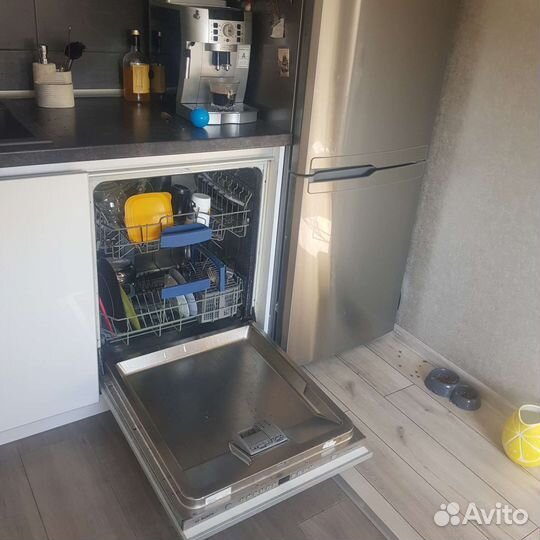 Посудомоечная машинамашанка Bosch