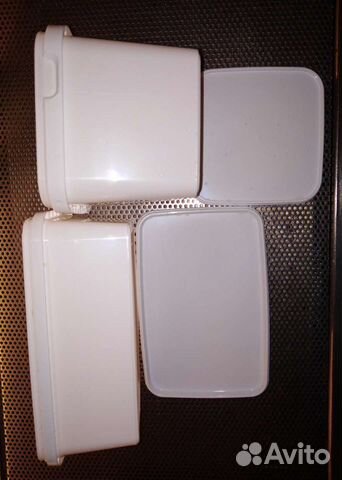 Пластиковый контейнер