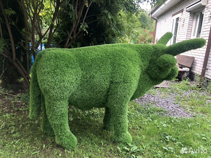 Топтарная фигура Бычок