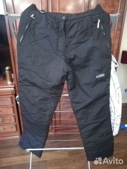 Костюм горнолыжный женский