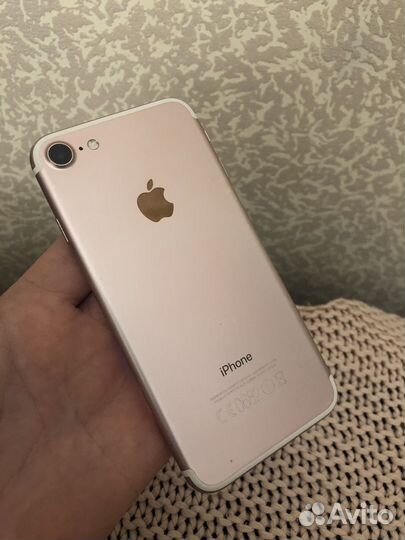 iPhone 7, 32 ГБ