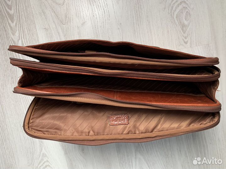 Мужской кожаный портфель dr koffer