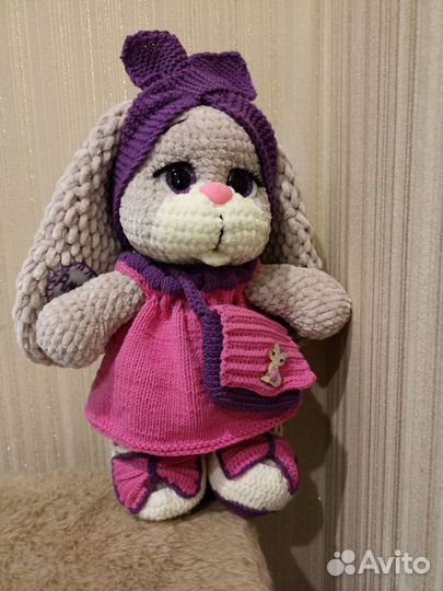 Плюшевый заяц