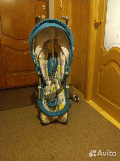 Прогулочная коляска