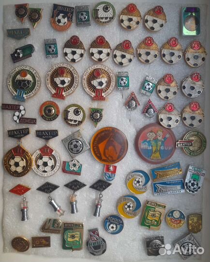 Значки спорт футбол. и тд