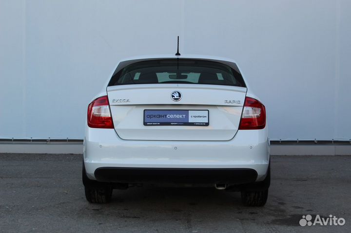 Skoda Rapid 1.4 AMT, 2015, 80 800 км