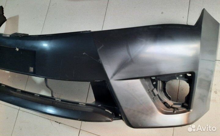 Бампер передний Тoyota Corolla E180 2013+2016