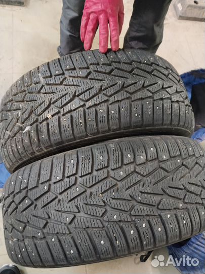 Шины зимние 235/55 R17