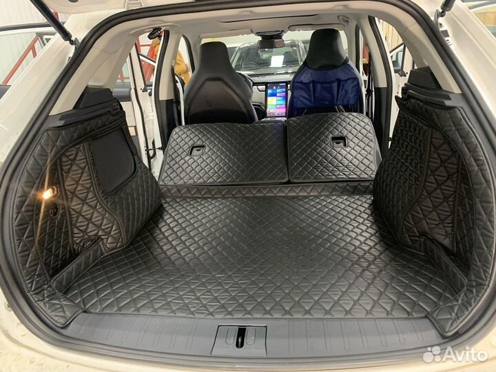 3Д коврики в багажник Hyundai Galloper